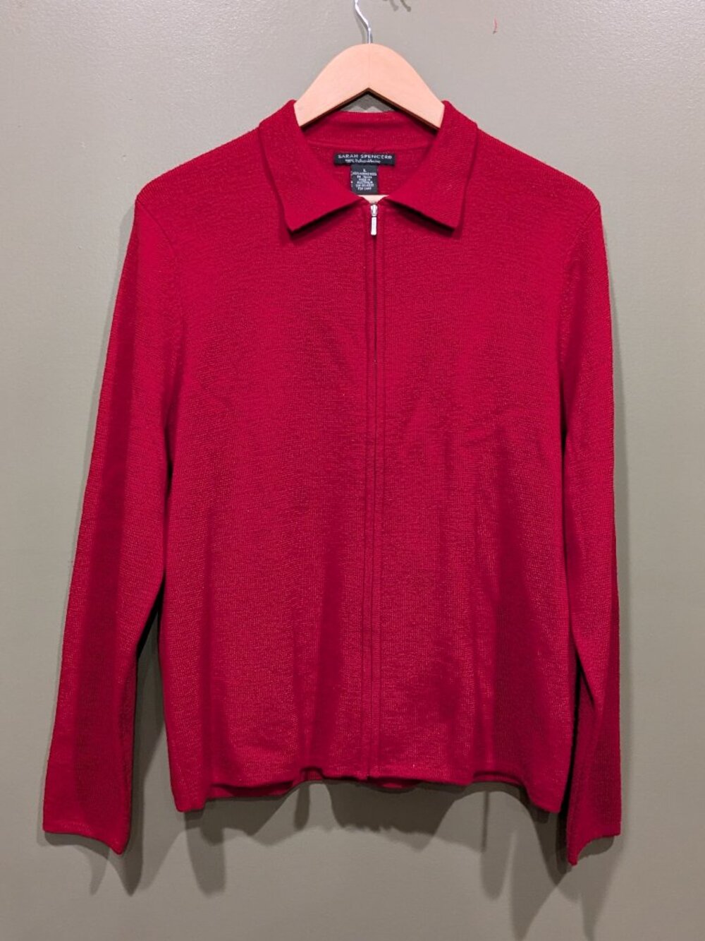 Sarah Spencer 100% Merino Wool Sweater Large Cardinal Red Full Zip Point Collar